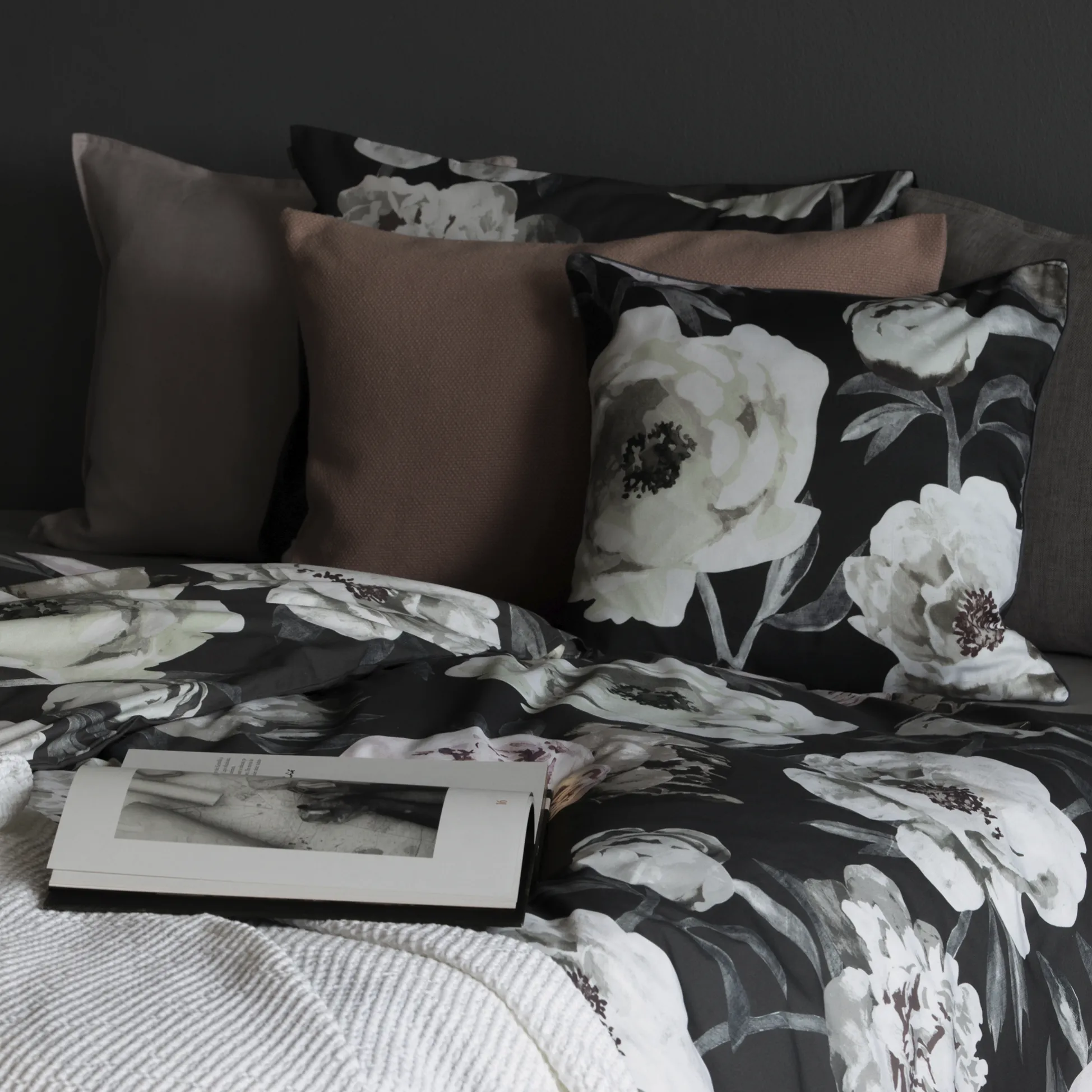 Pioni Tyynynpäällinen